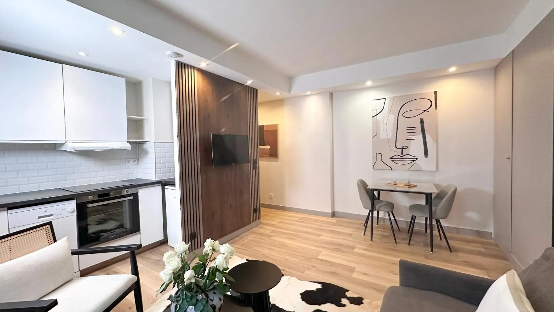 Champs Elysées - Amazing loft - 1628 París Apartamento